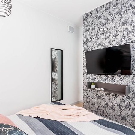 Apartamenty Deo Plaza Vip By Rent Like Home Gdańsk Kültér fotó